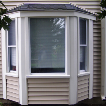 1704 Jeanette Ave St. Charles Michon Siding Reinforced Insulated Vinyl Siding Windows Soffit Trim St Charles