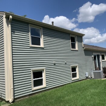 111 Paxton Schaumburg IL - Premium Insulated Charter Oak Vinyl Siding with New Doors, Window and Soffit 111 Paxton Schaumburg IL - Premium Insulated Charter Oak Vinyl Siding with New Doors, Window and Soffit